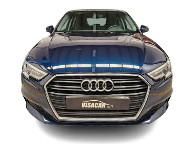Usado Audi A3 Sportback Design 116 CV (85 kW) 2019 Azul Utilitario