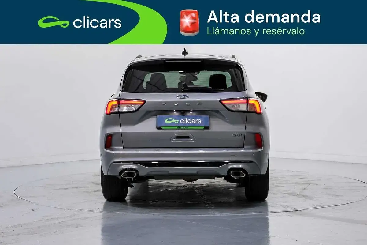 Usado Ford Kuga ST-Line 226 CV (166 kW) 2023 Gris SUV