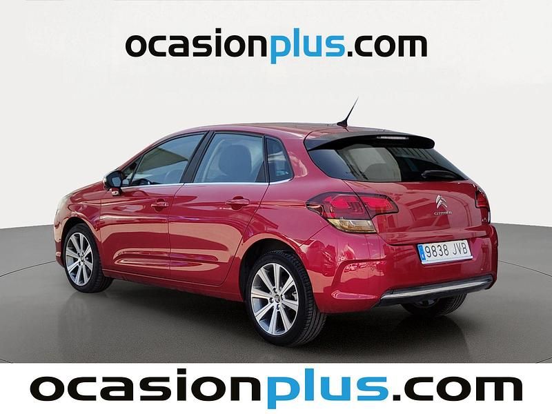Używany Citroën C4 Feel 131 KM (96 kW) 2016 Czerwony Hatchback