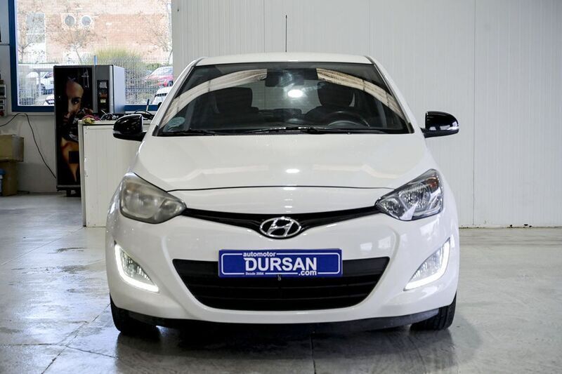 Usado Hyundai i20 GO! 86 CV (63 kW) 2014 Blanco Utilitario