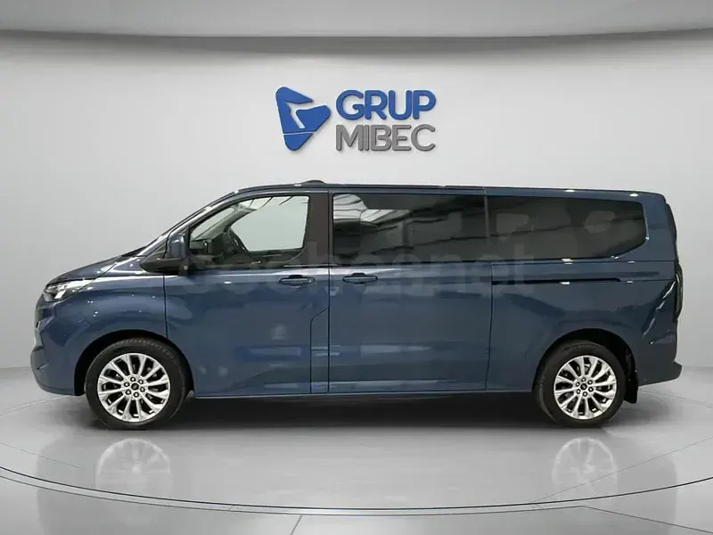 Usado Ford Tourneo Custom Titanium X 170 CV (125 kW) 2024 Azul Van