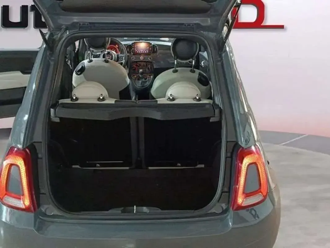 Usado Fiat 500 Dolcevita 71 CV (52 kW) 2022 Gris Utilitario