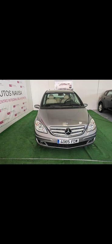 Usado Mercedes B200 140 CV (102 kW) 2007 Champang Monovolumen