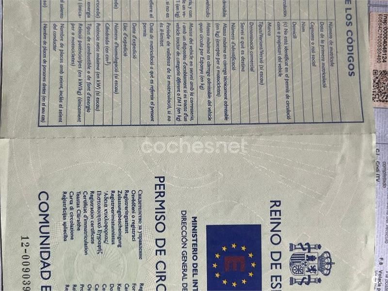 Usado Mercedes A180 Avantgarde 109 CV (80 kW) 2012 Gris / plata Monovolumen