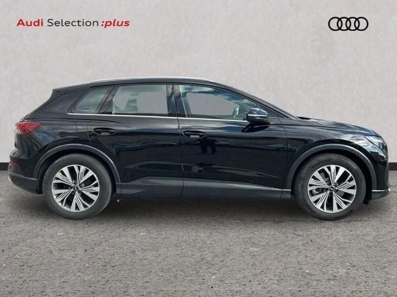 Usado Audi Q4 e-tron Advanced Plus 150 kW (204 HP) 2025 Preto SUV