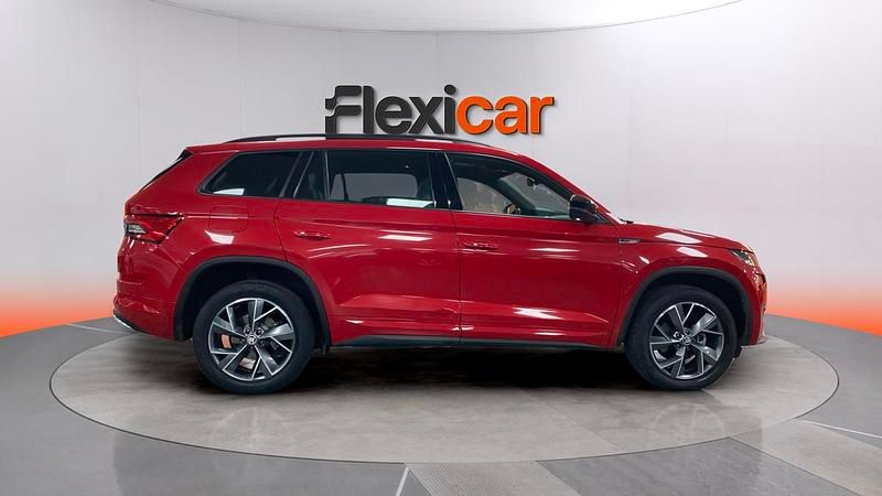 Usado Skoda Kodiaq Ambition 150 CV (110 kW) 2021 Rojo SUV