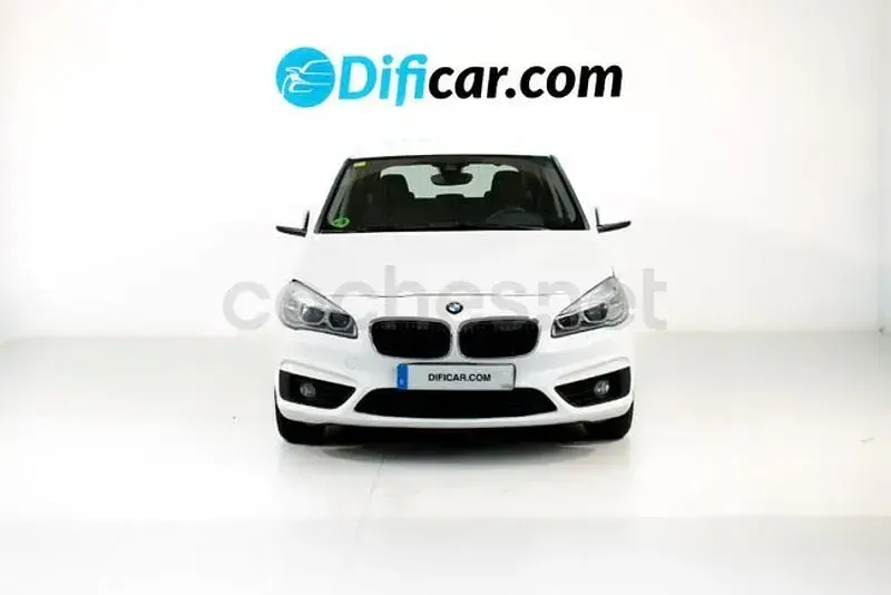 Usado BMW 218 150 CV (110 kW) 2016 Blanco Familiar