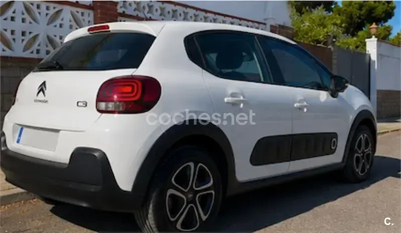 Usado Citroën C3 Feel 110 CV (80 kW) 2020 Blanco Utilitario