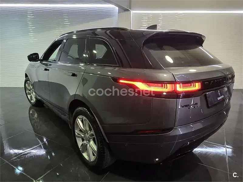 Käytetty Land Rover Range Rover Velar SE Dynamic 300 HP (220 kW) 2017 Harmaa Katumaasturi