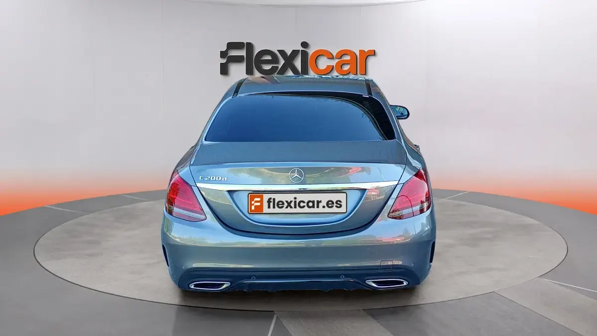 Usado Mercedes C200 160 CV (117 kW) 2020 Gris Berlina