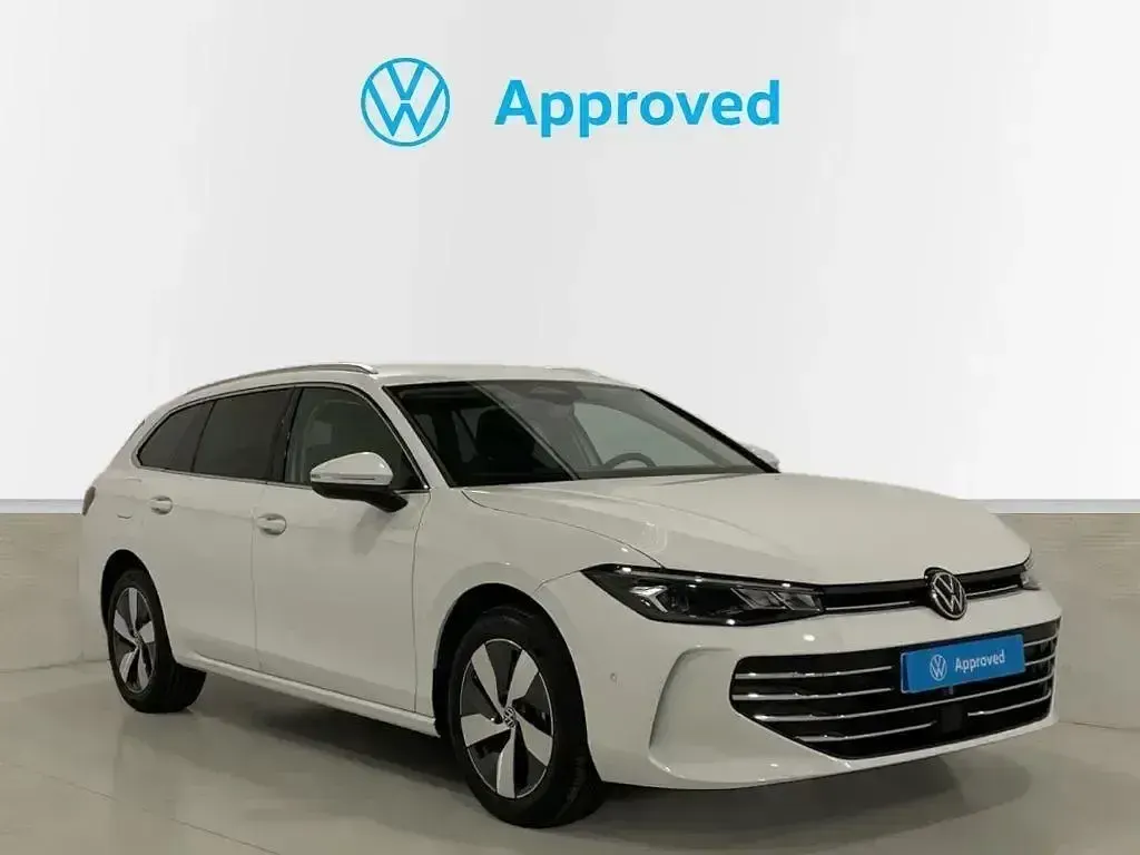 Käytetty VW Passat Business 272 HP (200 kW) 2024 Farmari