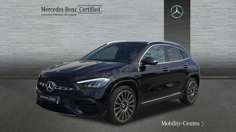 Negro cosmos Usado 2024 Mercedes GLA200 AMG line SUV | 41.950 € (Precio justo) - Imagen 1/4