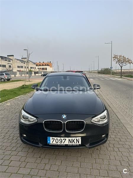 Begagnad BMW 118 143 HK (105 kW) 2013 Svart Halvkombi