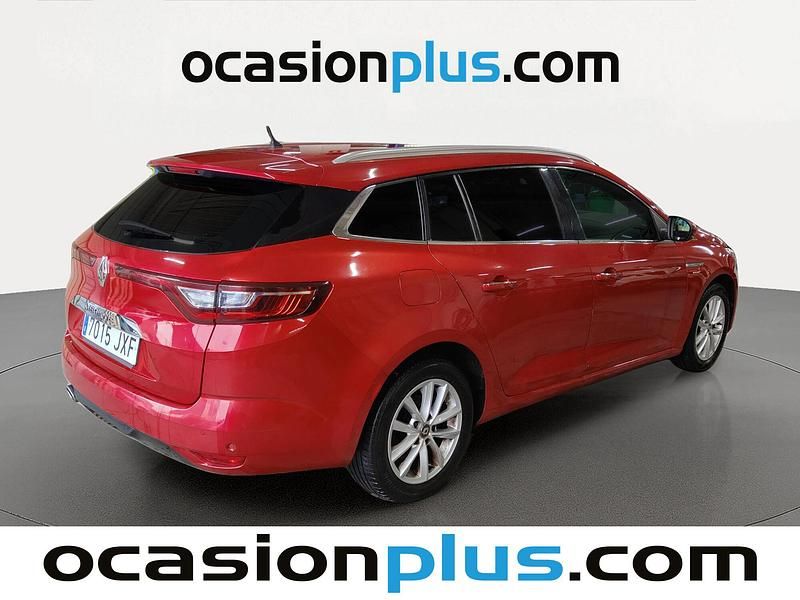 Usado Renault Mégane GrandTour Zen 130 CV (95 kW) 2017 Rojo Familiar