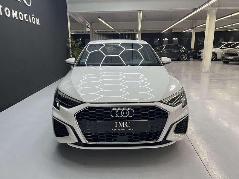 Usado Audi A3 Sportback S-Line 150 CV (110 kW) 2023 Blanco Utilitario