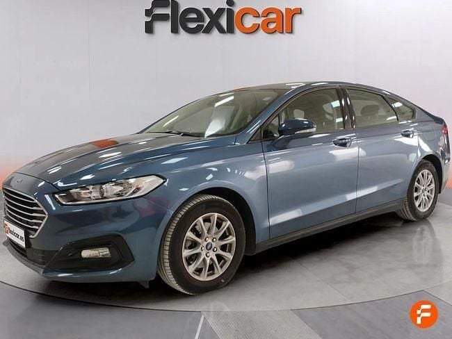 Usado Ford Mondeo Trend 150 CV (110 kW) 2019 Azul Berlina