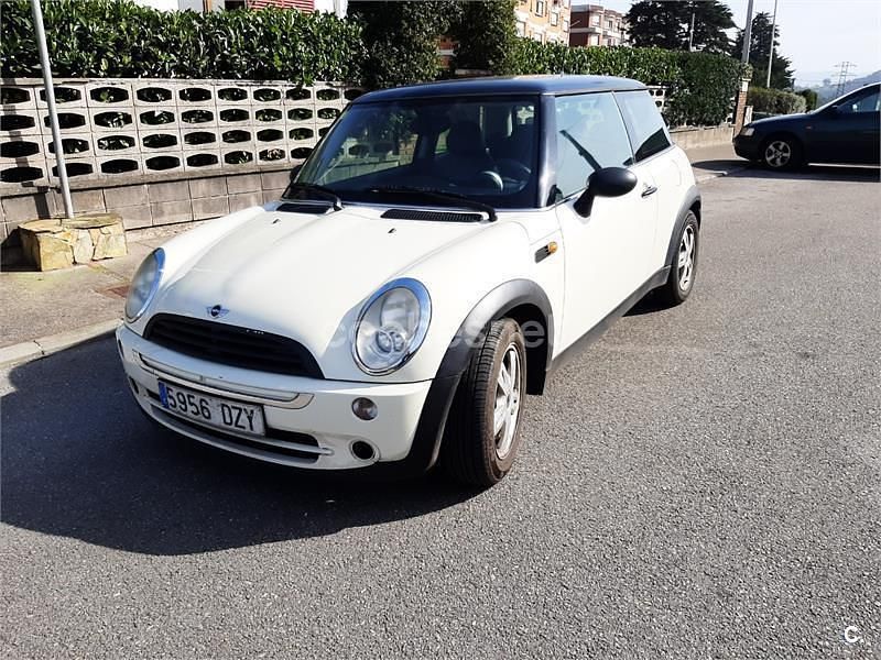Usado Mini ONE 90 CV (66 kW) 2006 Blanco Utilitario