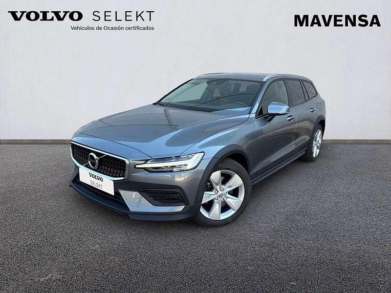 Gris Usado 2021 Volvo V60 CC Familiar | 33.600 € (Precio justo) - Imagen 1/4