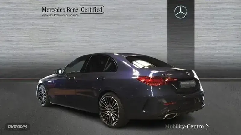 Usado Mercedes C220 200 CV (147 kW) 2025 Azul Berlina