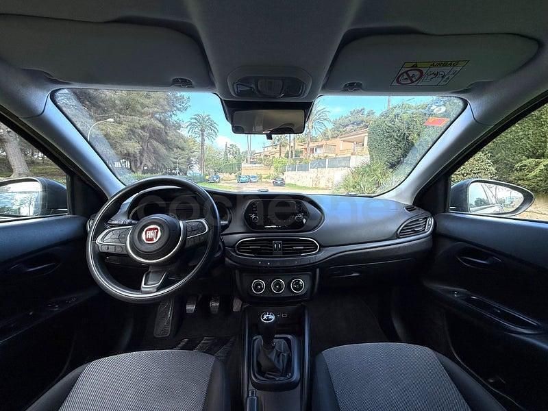 Usado Fiat Tipo City Life 101 CV (74 kW) 2021 Negro Berlina