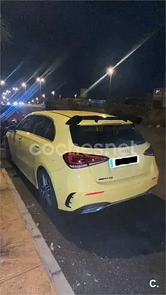 Usado Mercedes A180 116 CV (85 kW) 2020 Amarillo Berlina