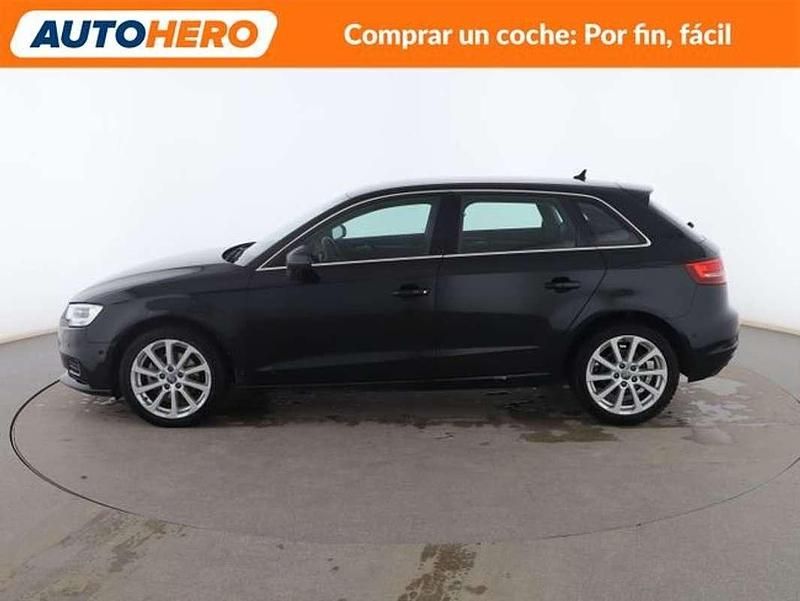 Usado Audi A3 Sportback Design 116 CV (85 kW) 2018 Negro Utilitario