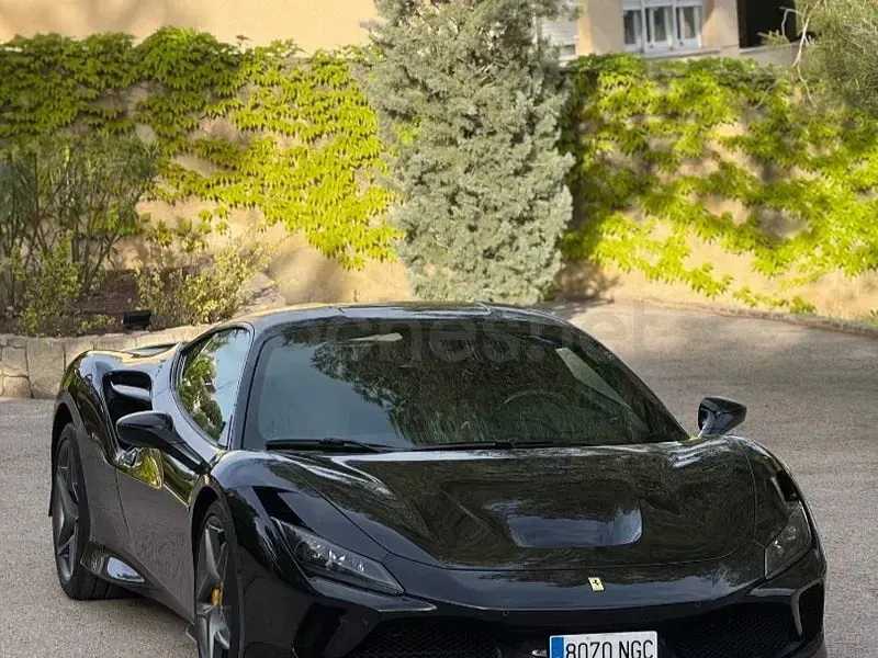 Usado Ferrari F8 721 CV (530 kW) 2021 Coupe