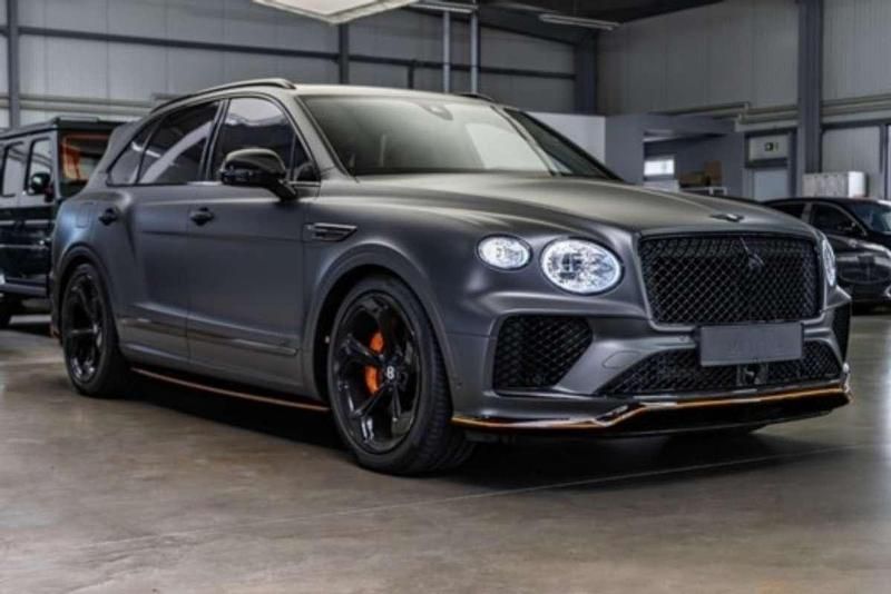 Negro Usado 2024 Bentley Bentayga SUV | 323.900 € (Caro) - Imagen 1/4