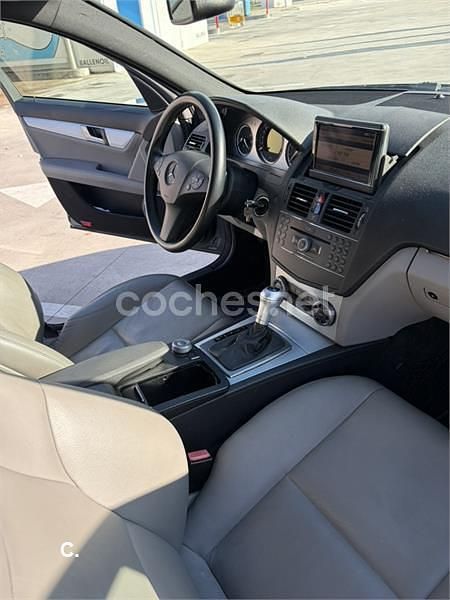 Usado Mercedes C230 Avantgarde 204 CV (150 kW) 2007 Azul Berlina