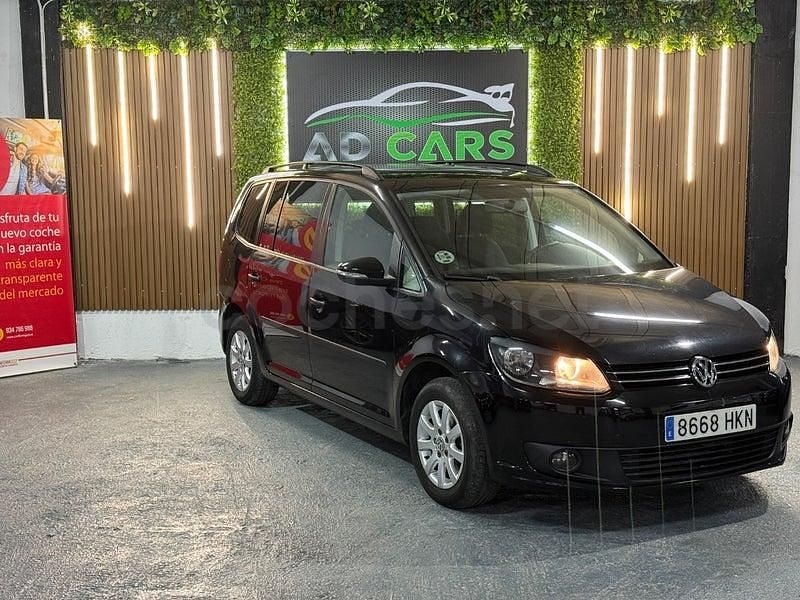 Usado VW Touran Edition 105 CV (77 kW) 2013 Negro Monovolumen