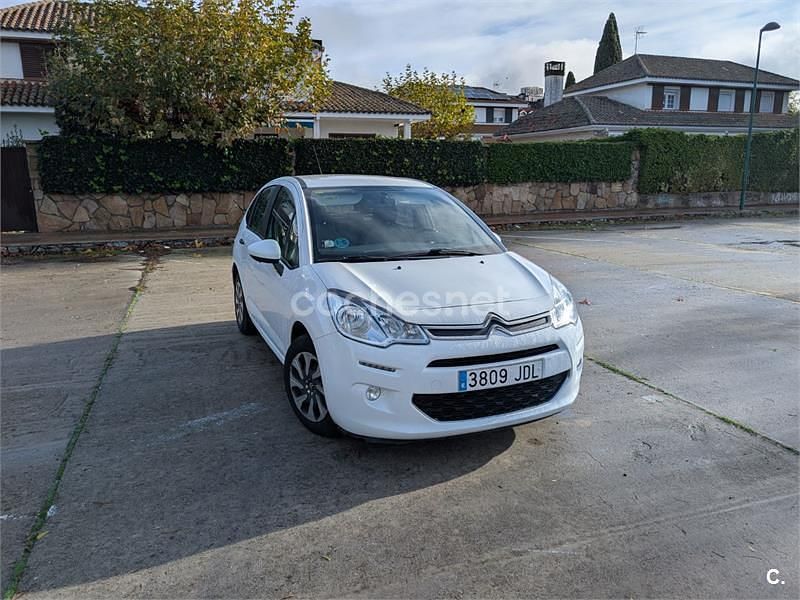 Blanco Usado 2015 Citroën C3 PureTech Berlina | 6400 € (Precio justo) - Imagen 1/4