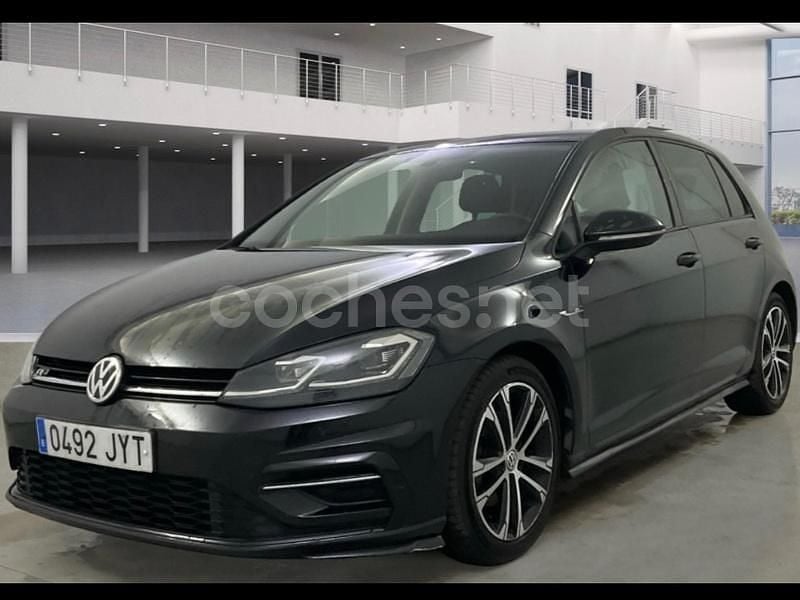 Negro Usado 2017 VW Golf Sportline Berlina | 10.900 € (Super precio) - Imagen 1/4