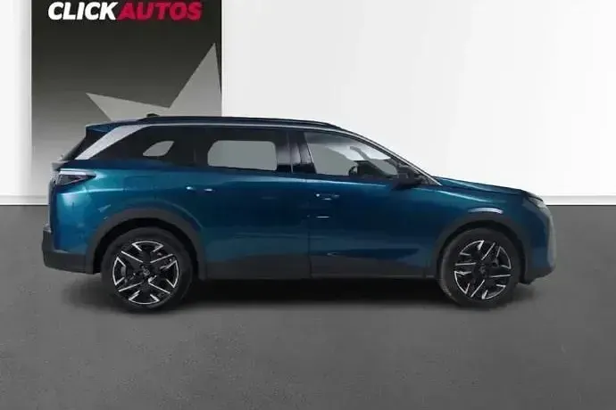 Usado Peugeot 5008 Allure 145 CV (106 kW) 2025 Gris SUV