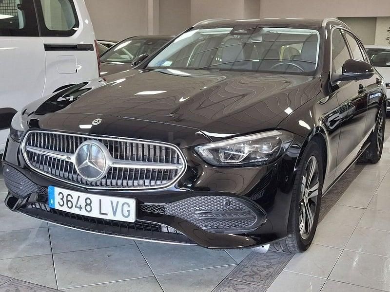 Usado Mercedes C220 200 CV (147 kW) 2021 Negro Familiar