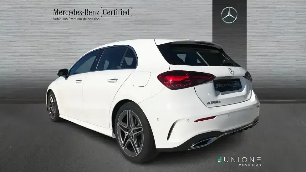 Usado Mercedes A200 150 CV (110 kW) 2024 Blanco Berlina