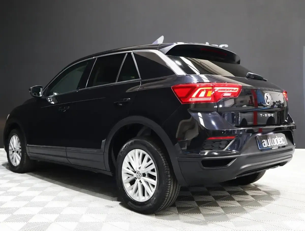 Usado VW T-Roc Edition 115 CV (84 kW) 2020 Negro SUV