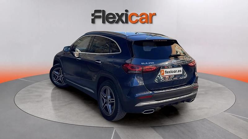 Usado Mercedes GLA250 224 CV (164 kW) 2021 Azul SUV