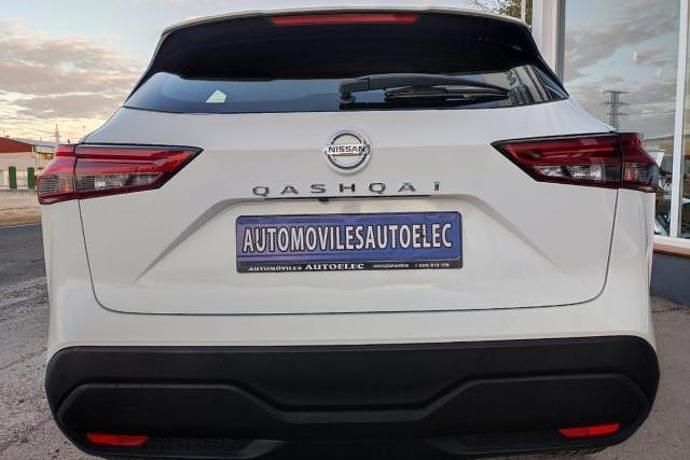 Usado Nissan Qashqai Tekna 140 CV (102 kW) 2022 Blanco SUV
