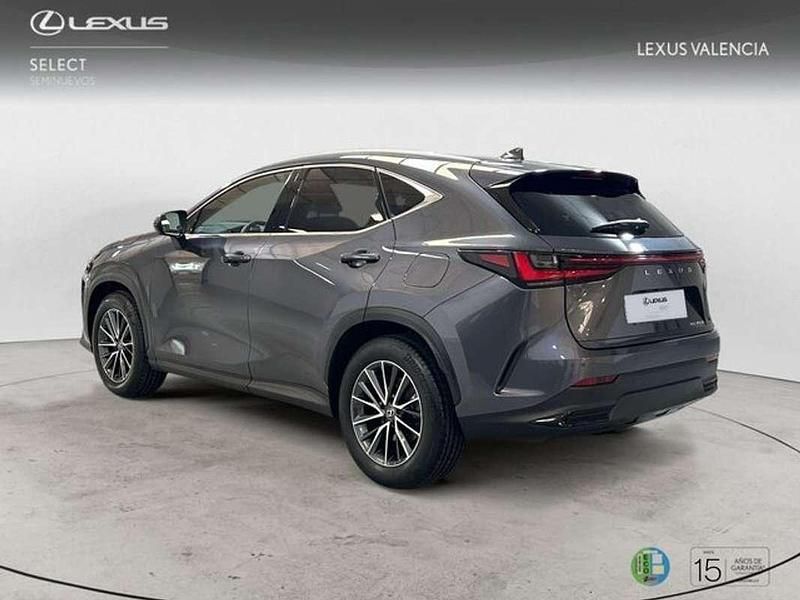 Usado Lexus NX350h Executive Line 2024 Gris SUV