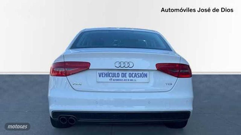 Usado Audi A4 S-Line 2015 Blanco Berlina