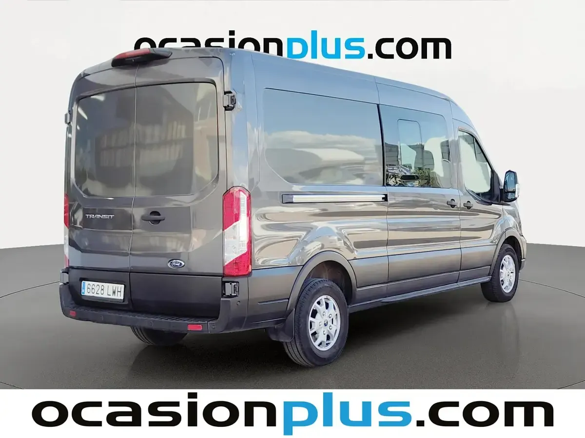 Usado Ford Transit Trend 131 CV (96 kW) 2022 Gris Familiar