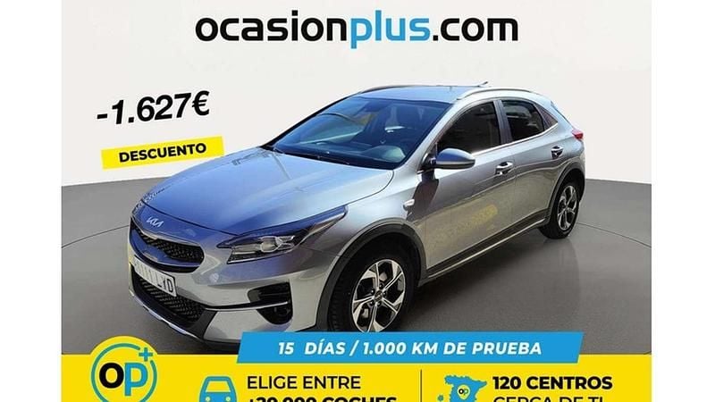 Usado Kia XCeed 120 CV (88 kW) 2022 Gris SUV