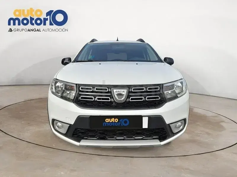 Usado Dacia Logan MCV Comfort 100 CV (73 kW) 2020 Blanco Familiar