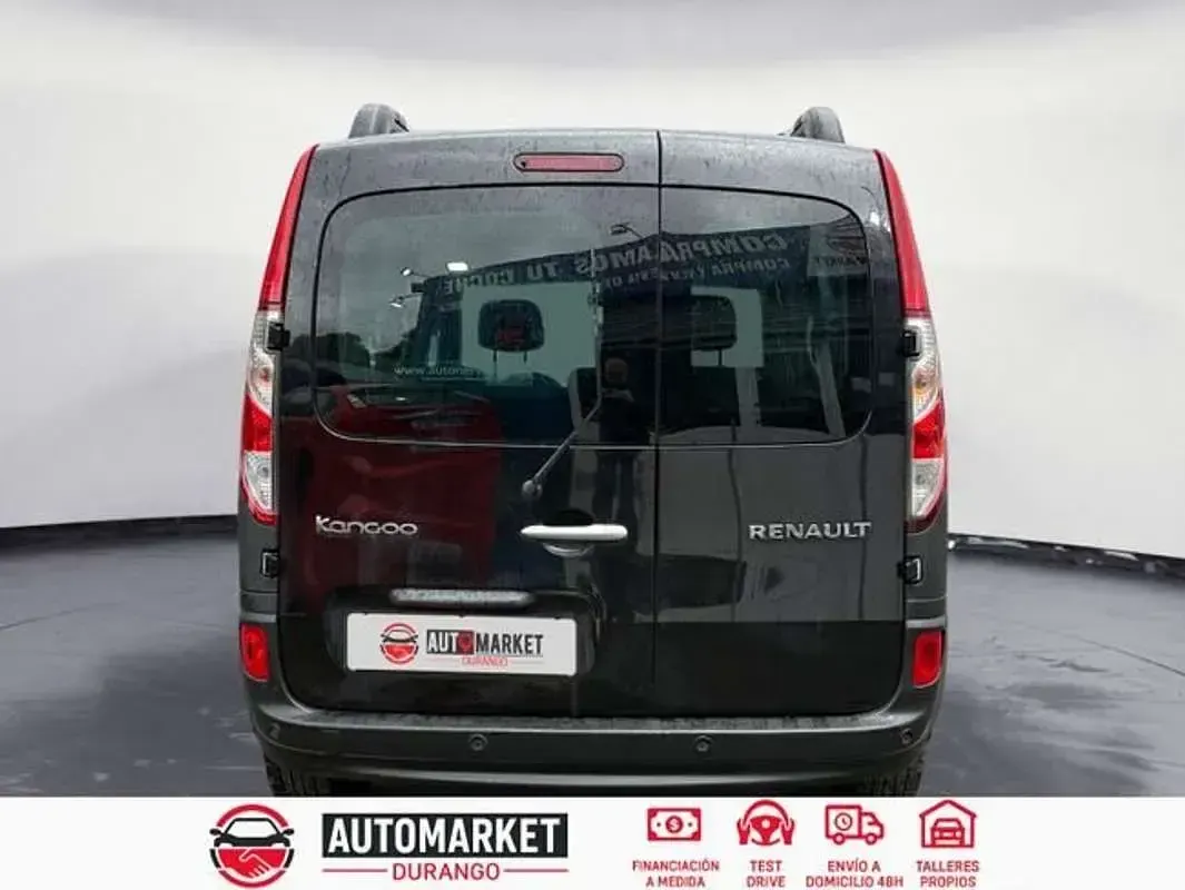Usado Renault Kangoo 95 CV (69 kW) 2019 Negro Monovolumen