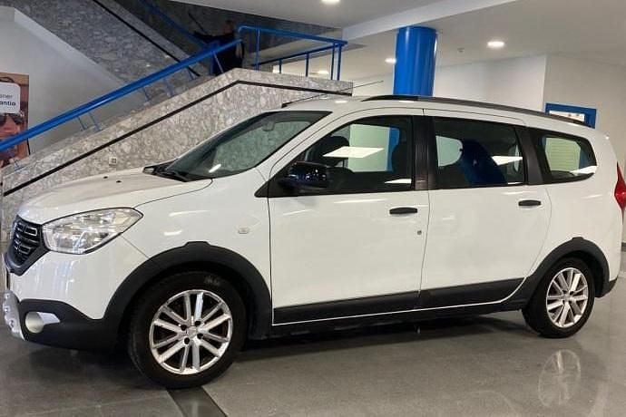 Usado Dacia Lodgy 107 CV (78 kW) 2018 Monovolumen