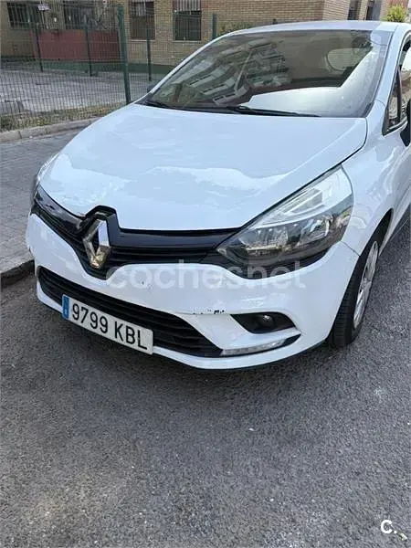 Usado Renault Clio IV Life 75 CV (55 kW) 2017 Blanco Berlina