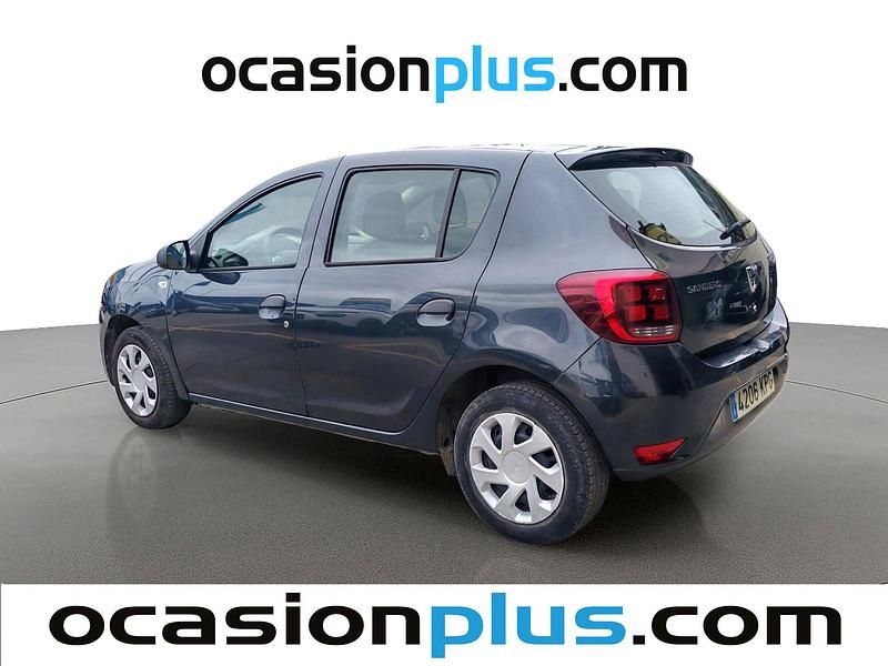 Usado Dacia Sandero Ambiance 75 CV (55 kW) 2018 Gris Utilitario