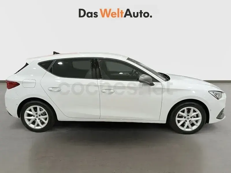 Nuevo Seat Leon FR 150 CV (110 kW) 2026 Blanco Berlina