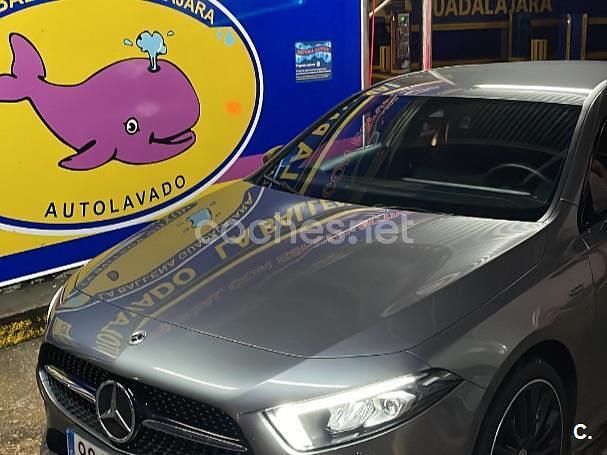Usado Mercedes A250 218 CV (160 kW) 2021 Gris / plata Berlina