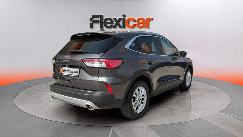 Usado Ford Kuga ST-Line 120 CV (88 kW) 2020 Gris SUV